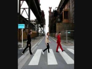 Muse/the Beatles – Starlight/revolution