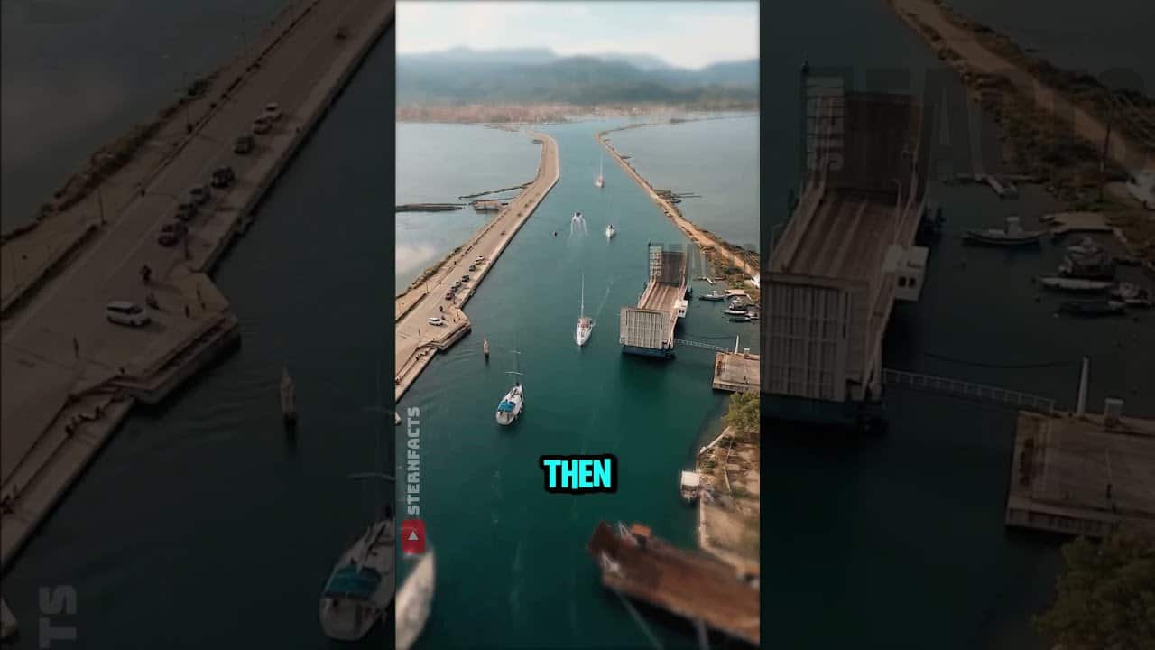 When the road moves to let boats pass