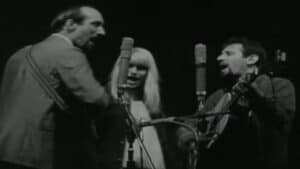 Peter Paul & Mary – If I had a Hammer (1964)